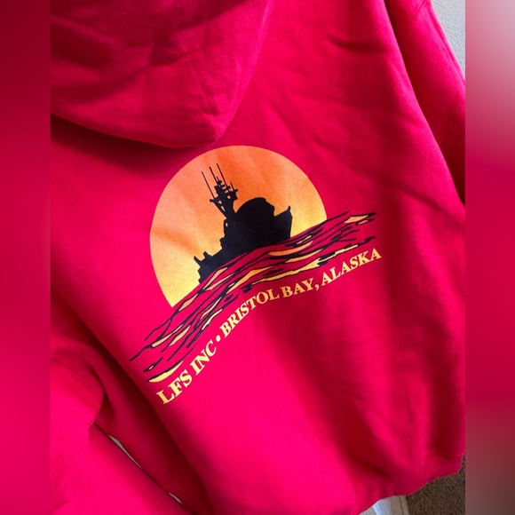 NWOT Men’s / Unisex LSF Red Fishing Hoodie size L Large - Picture 5 of 6